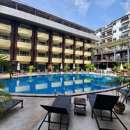 פאטאיה Baron Beach Hotel מראה חיצוני תמונה