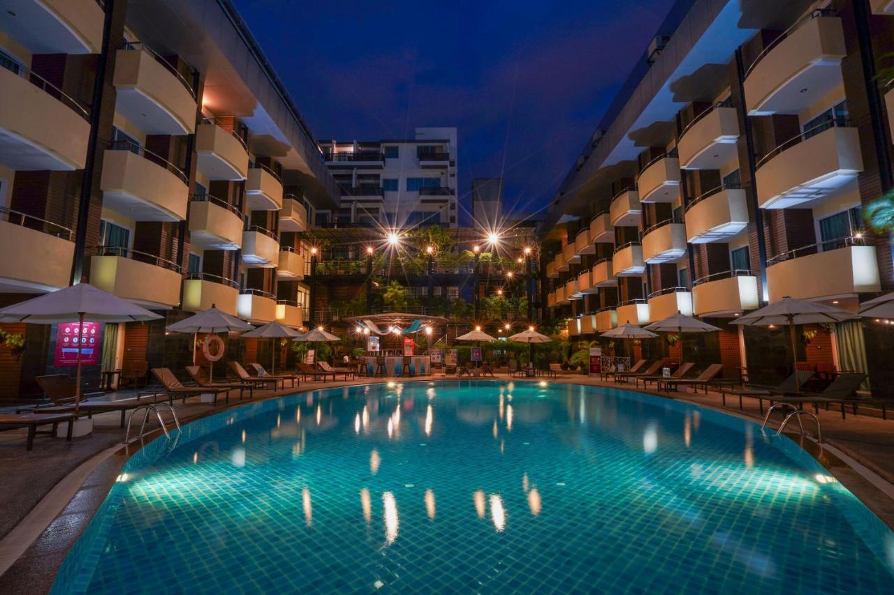 פאטאיה Baron Beach Hotel מראה חיצוני תמונה