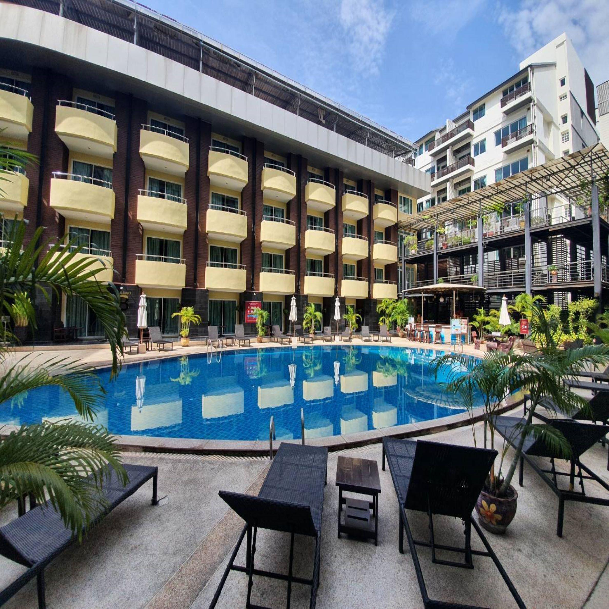 פאטאיה Baron Beach Hotel מראה חיצוני תמונה