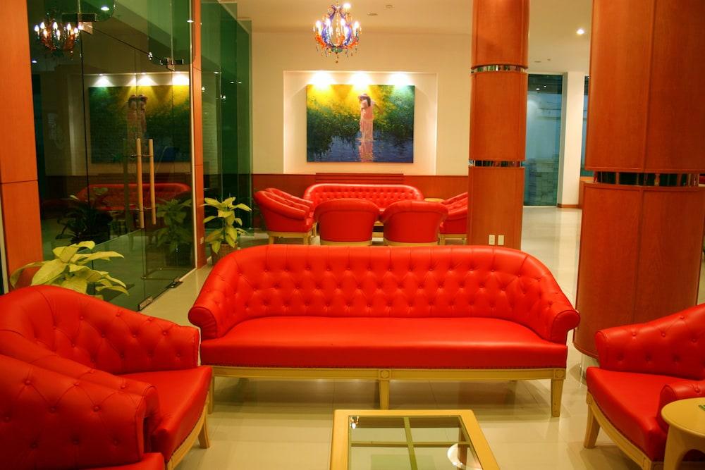 פאטאיה Baron Beach Hotel מראה חיצוני תמונה
