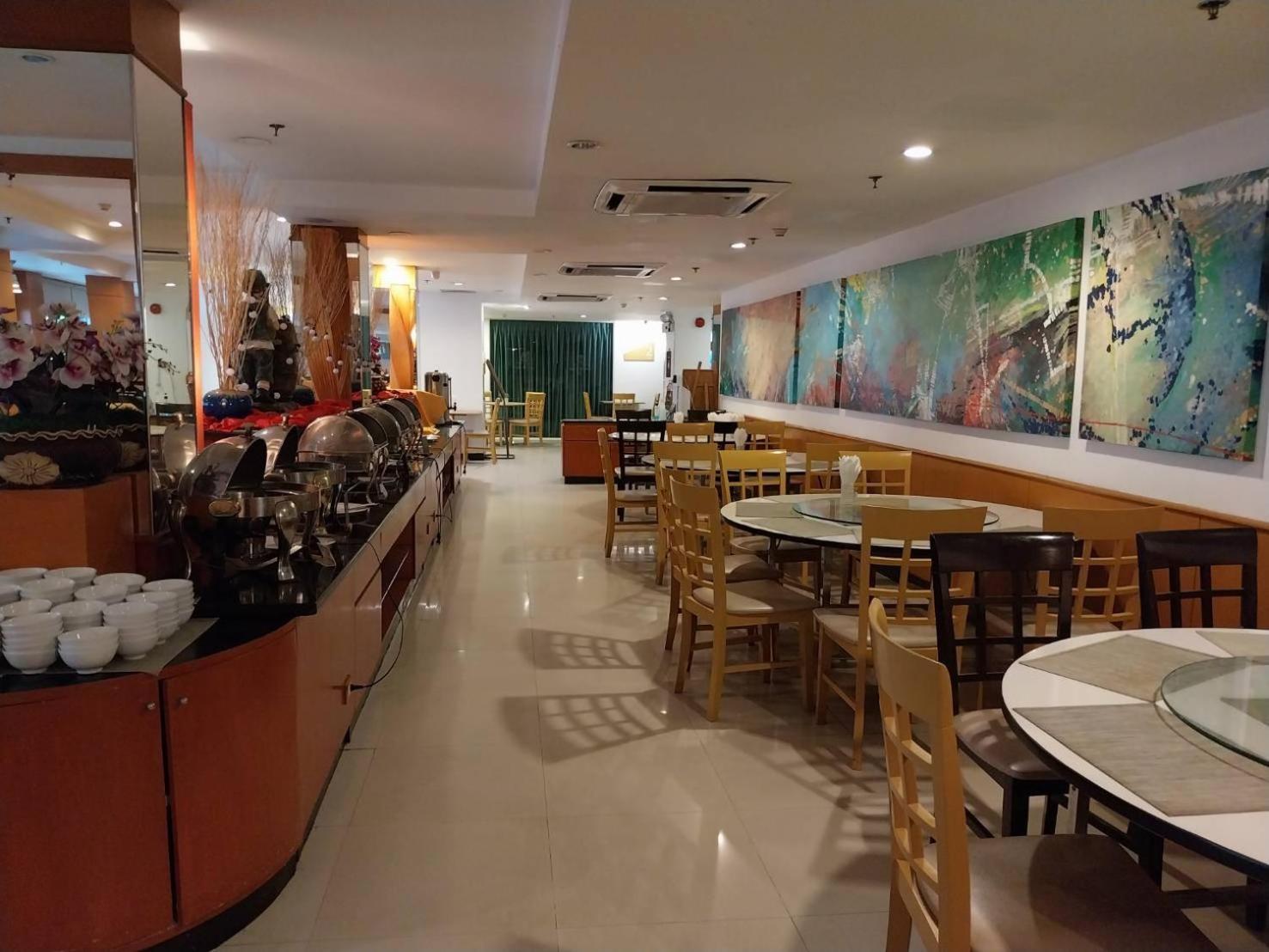 פאטאיה Baron Beach Hotel מראה חיצוני תמונה