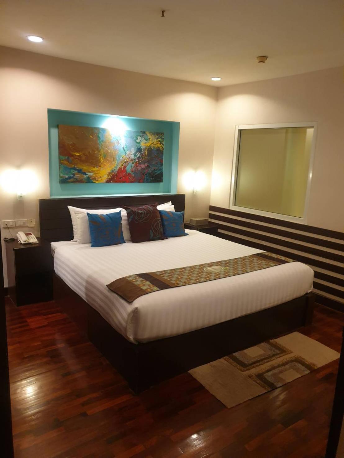 פאטאיה Baron Beach Hotel מראה חיצוני תמונה